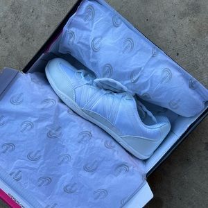 Brand new Chasse cheer shoes
